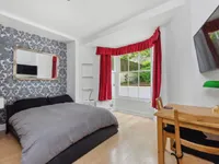 Недвижимость Cliff Road: 8