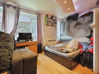 Недвижимость Pearscroft Road: 7