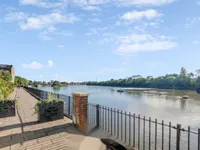 Недвижимость Malthouse Drive: 1