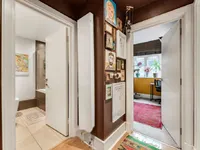 Недвижимость Henriques Street: 8