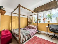 Недвижимость Henriques Street: 12