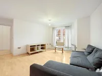 Недвижимость Ferndale Road: 7