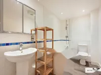 Недвижимость Ferndale Road: 12