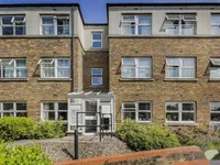 Недвижимость Ferndale Road: 12