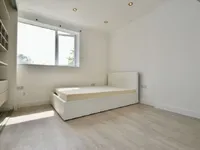 Недвижимость New Kings Road: 10