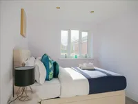 Недвижимость Canterbury Court, Bromyard Avenue: 17