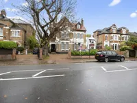 Недвижимость Earlsfield Road: 7