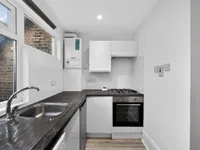 Недвижимость Earlsfield Road: 14