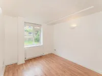 Недвижимость Johnson Street: 5