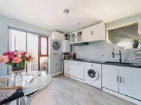 Недвижимость Shakespeare Road: 9