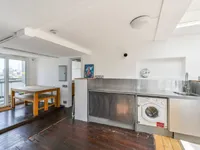 Недвижимость Brandon Estate, Oval: 1