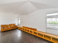 Недвижимость Brandon Estate, Oval: 10