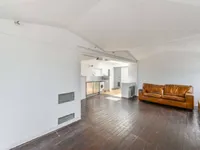 Недвижимость Brandon Estate, Oval: 11