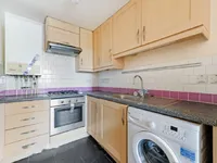 Недвижимость Uxbridge Road: 9