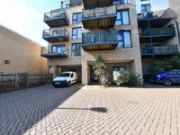 Недвижимость Coleby House, Woodly Crescent: 13