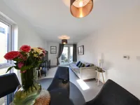 Недвижимость Coleby House, Woodly Crescent: 17