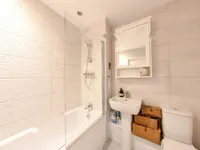 Недвижимость Coleby House, Woodly Crescent: 25