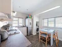 Недвижимость Selbie Avenue: 2