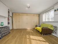 Недвижимость Harwood Court: 9