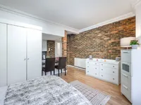 Недвижимость Sutherland Avenue: 3