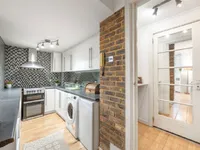 Недвижимость Sutherland Avenue: 12