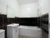 Недвижимость Churchfield Road: 4