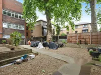 Недвижимость 105 Alscot Road: 1