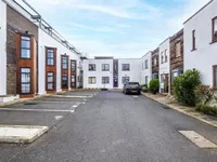 Недвижимость Madoc Close: 6