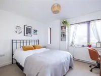 Недвижимость Madoc Close: 8