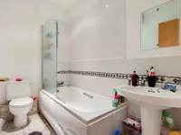 Недвижимость Newington Causeway: 3