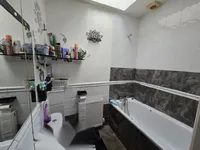 Недвижимость High Street: 3