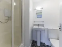 Недвижимость 3 Adamson Road: 5