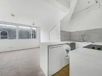 Недвижимость 3 Adamson Road: 10