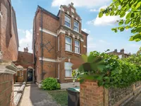 Недвижимость Crouch Hall Road: 1