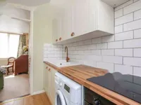 Недвижимость Woolstaplers Way: 9