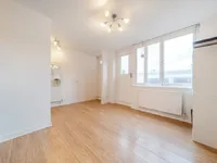 Недвижимость Woolstaplers Way: 6