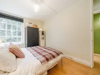 Недвижимость Vicarage Crescent: 6