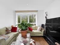 Недвижимость Bromyard Avenue: 3