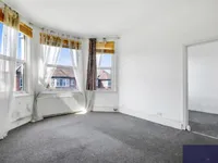 Недвижимость Fordwych Road: 4