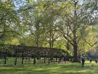 Недвижимость Woburn Place: 2