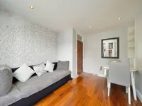 Недвижимость Sandringham Road: 6