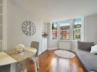 Недвижимость Sandringham Road: 10