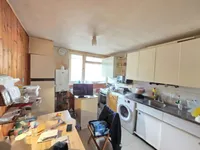 Недвижимость Mapesbury Road: 2