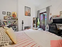 Недвижимость Oldfield Road: 1