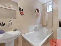 Недвижимость Oldfield Road: 3