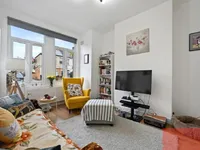 Недвижимость Oldfield Road: 6