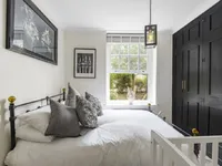 Недвижимость Vicarage Crescent: 3