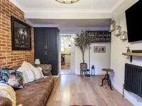 Недвижимость Vicarage Crescent: 4