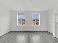 Недвижимость All Souls Avenue: 8