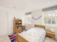 Недвижимость Roland Way: 4